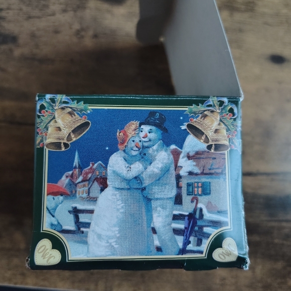 Old World Christmas Gold Guitar Ornament Glitter Music Instrument Ornament 38010 - Picture 16 of 17